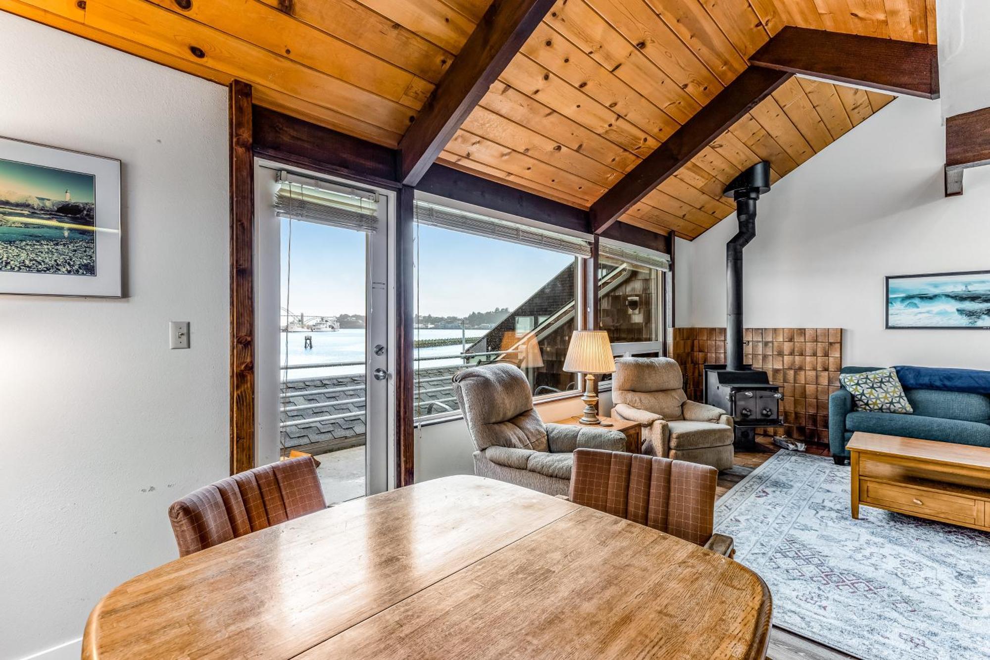 The Embarcadero Condos Newport Room photo