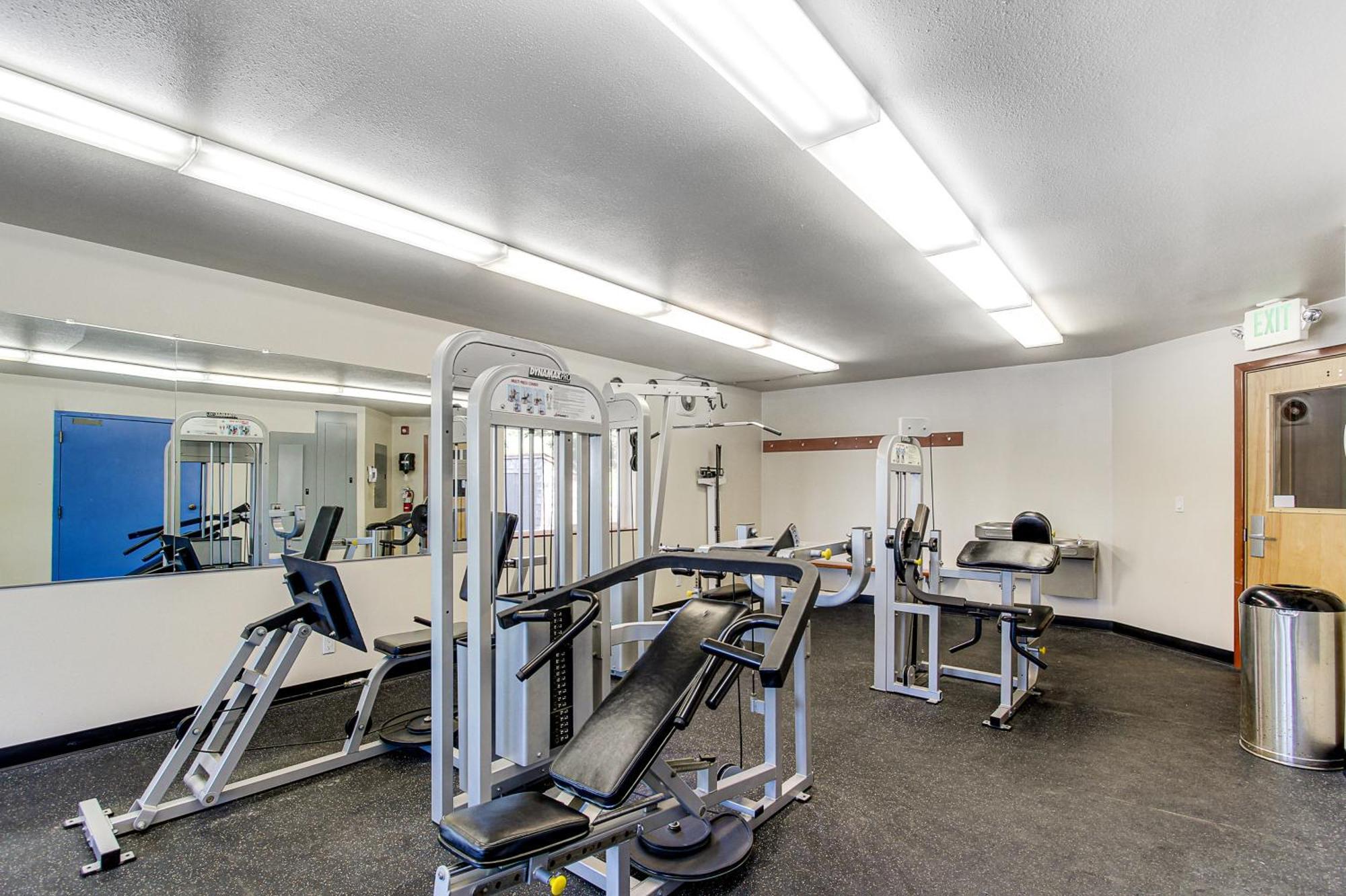The Embarcadero Condos Newport Room photo